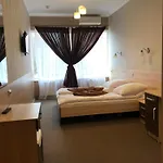 Хостел Iskra *