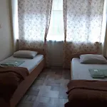 Хостел Iskra *