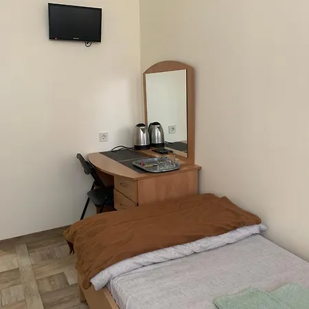 Hostel Iskra