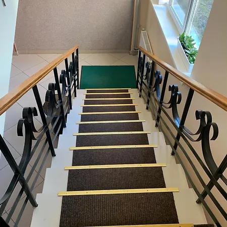 Hostel Iskra Λβιβ