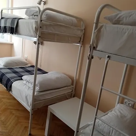 Iskra Ostello Leopoli