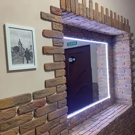 Iskra Hostel *