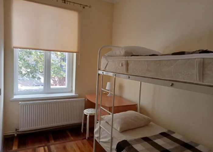 Iskra Hostal Leópolis