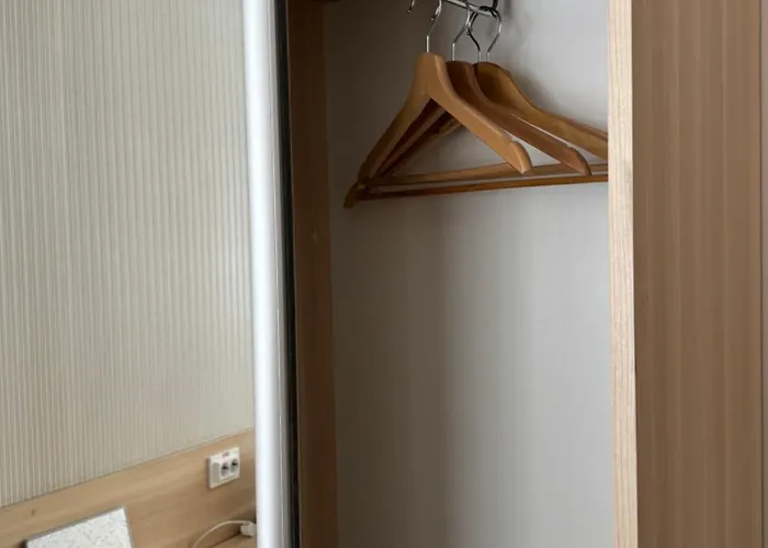 イスクラ ホステル リヴィウ