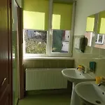 Iskra Auberge de jeunesse *